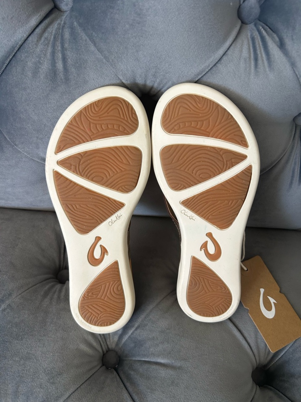 OLUKAI HONU NEW!!!!! PINK COPPER/ SAHARA SANDEL - Picture 7 of 8